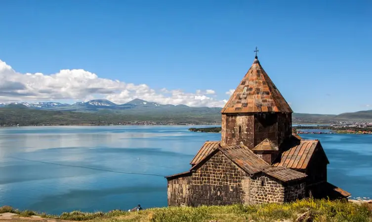 12 مورد از بهترین مکان های گردشگری ارمنستان