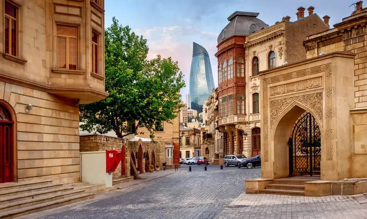 12 مکان جذاب گردشگری کشور آذربایجان