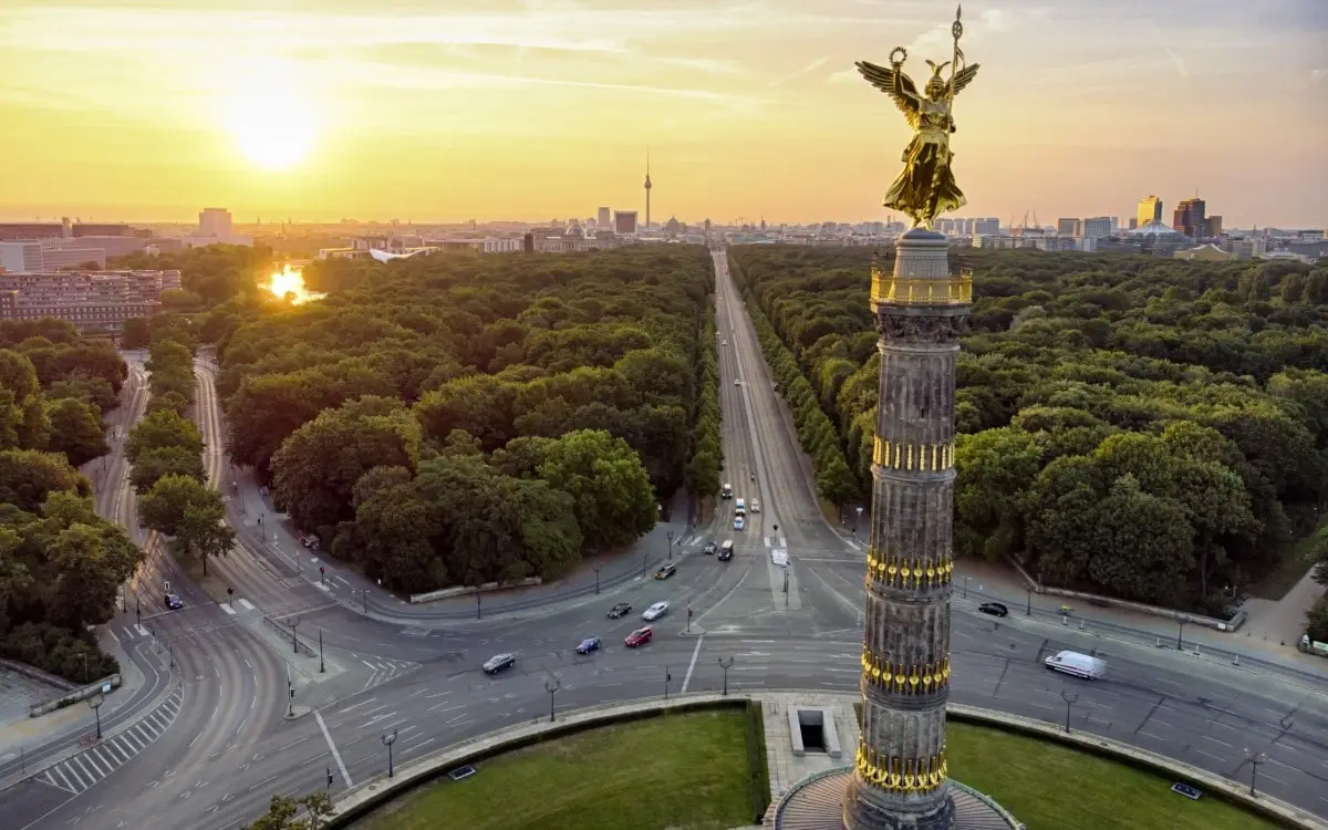 27 مکان از بهترین جاذبه های گردشگری آلمان