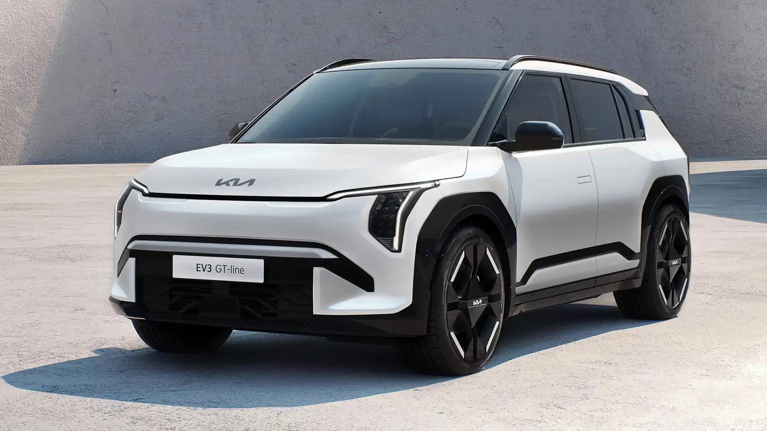 کیا EV3 تاج بهترین خودروی سال 2025 را در نیویورک بر سر گذاشت